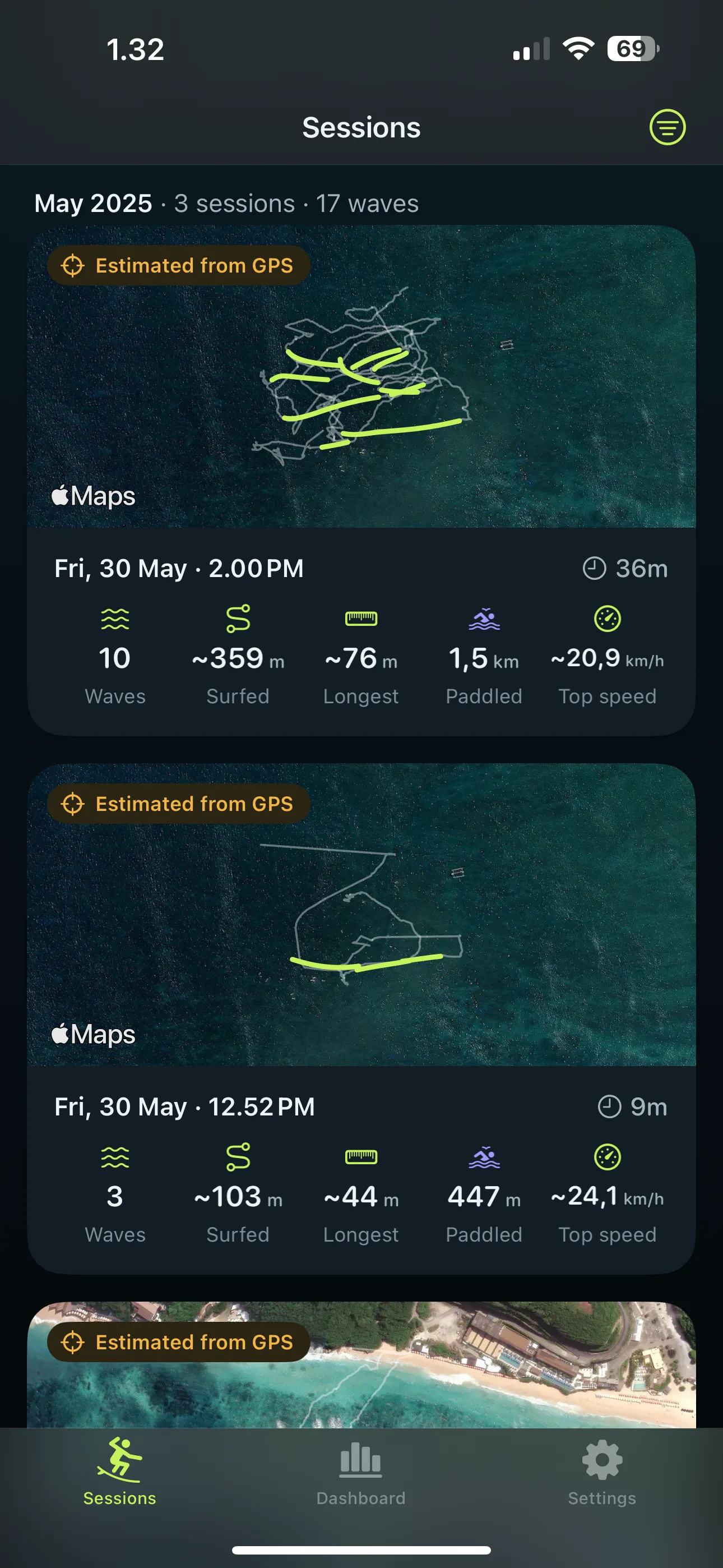 Sessions list with satellite maps of two surf sessions and their stats